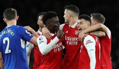 Arsenal’ı Saka-Martinelli-Odegaard üçlüsü sırtlıyor!