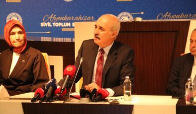 Kurtulmuş Kocatepe’de; İzmir’e götürülecek Türk bayrağını teslim etti (2)