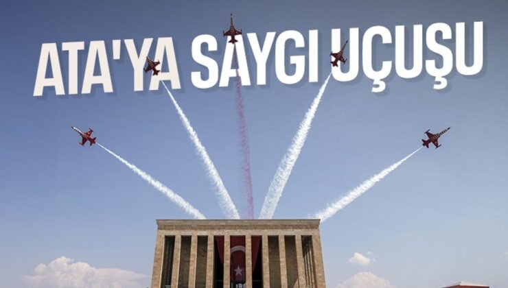 Türk Yıldızları Ankara semalarında! Anıtkabir üzerinde özel uçuş