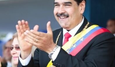 ABD, Maduro’yu destekleyen 16 Venezuelalı yetkiliye yaptırım uyguladı