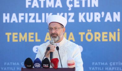 Ali Erbaş: Zamanınızı camilerde ilim, irfan alarak değerlendirin