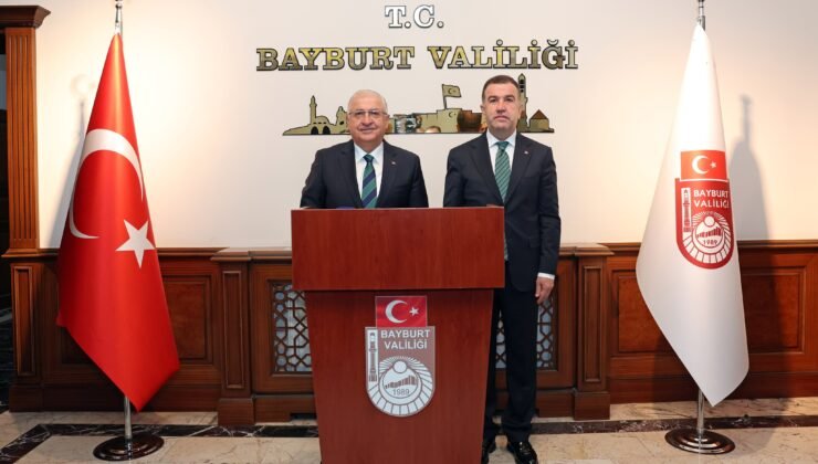 Bakan Güler, Bayburt Valiliği’ni ziyaret etti