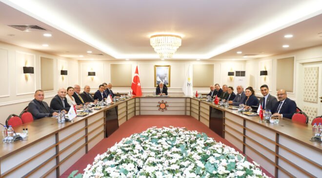 İYİ Parti’de Başkanlık Divanı toplandı