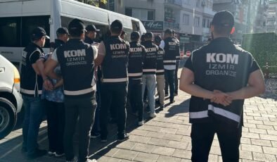 İzmir’de yasa dışı silah imalatı yapan şüphelilere operasyon; 16 gözaltı