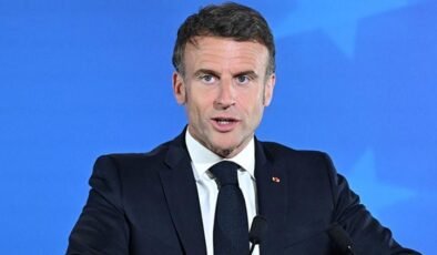 Macron’a kötü haber: Azledilmesini talep eden tasarı meclis komisyonunda görüşülecek