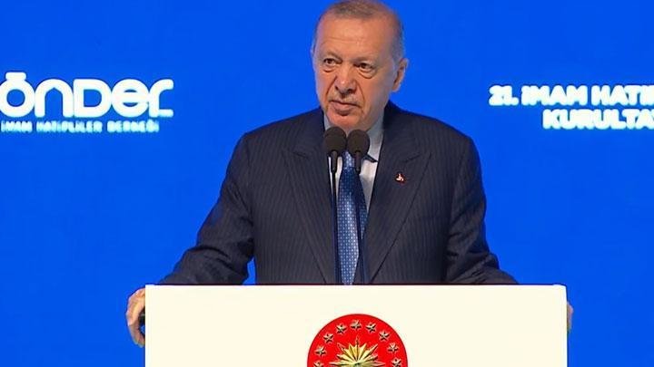 Teğmenlerin kılıçlı yemini… Cumhurbaşkanı Erdoğan: Kılıçları kime çekiyorsunuz? Araştırma yapılıyor, kendini bilmezler temizlenecek