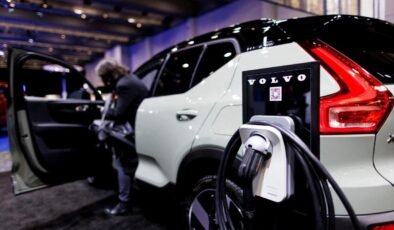 Volvo’dan elektrikli araç kararı