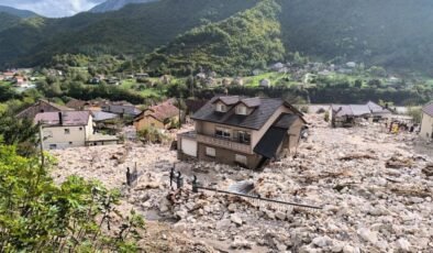 Bosna Hersek’te sel felaketi: 14 ölü