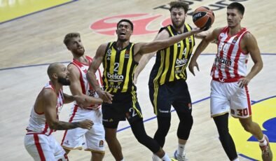 Fenerbahçe sezona galibiyetle başladı