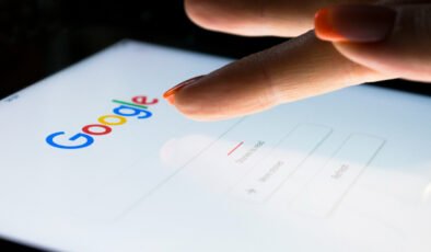 Google da sitelere mavi tik vermeye başlıyor