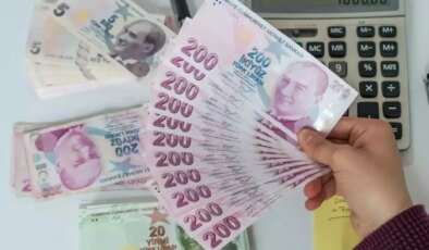 Kalem kalem hesaplandı! 2025’te vergi, ceza ve harçlara yüzde 44 zam