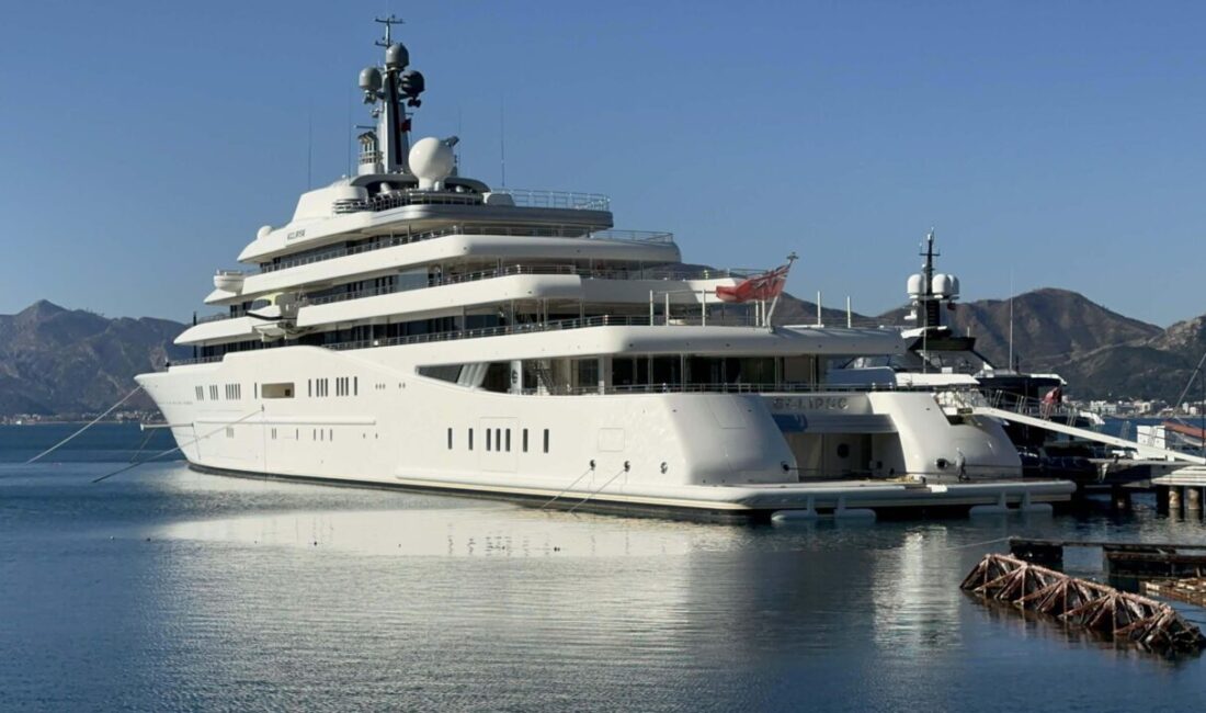 Fırat AKAY-Cavit AKGÜN/MUĞLA, -RUS milyarder Roman Abramoviç’in lüks yatı ‘Eclipse’