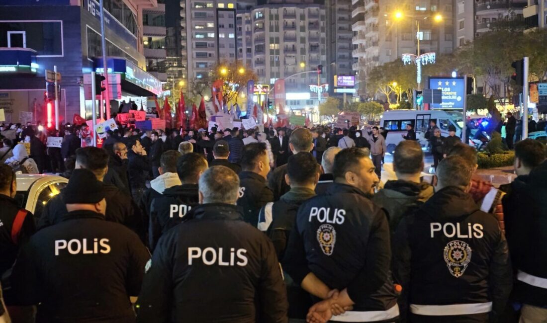 Gökhan KESKİNCİ/ ADANA, – ADANA’da, İstanbul Büyükşehir Belediye (İBB) Başkanı