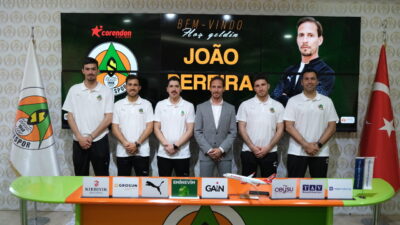 Alkın BİRİCİK/ALANYA (Antalya), – SÜPER Lig ekiplerinden Alanyaspor, teknik direktörlük