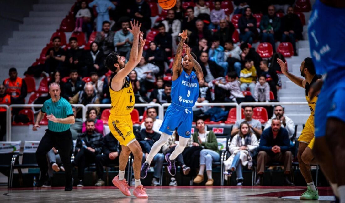 İZMİR, – SALON: Aliağa Enka HAKEMLER: Paulo Marques (Portekiz), Boris