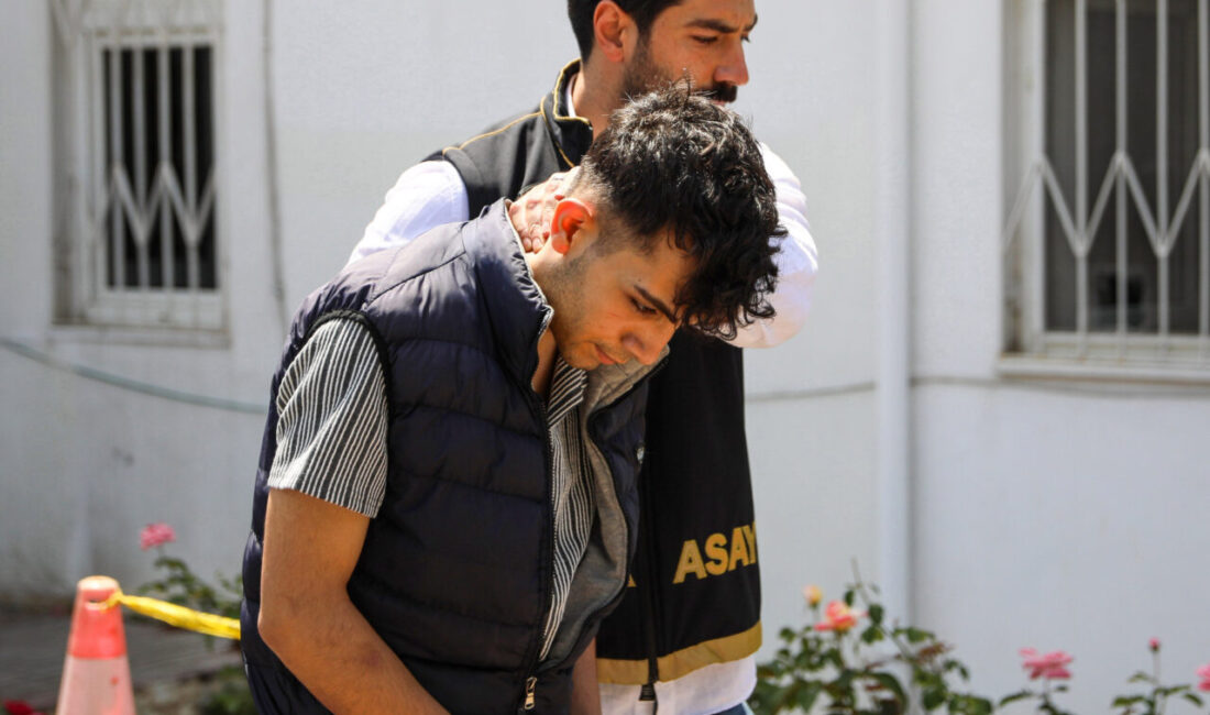 İrem GÜNEYBAZ/ANTALYA, – ANTALYA’da aralarında borç meselesi bulunan ve sevgilisine