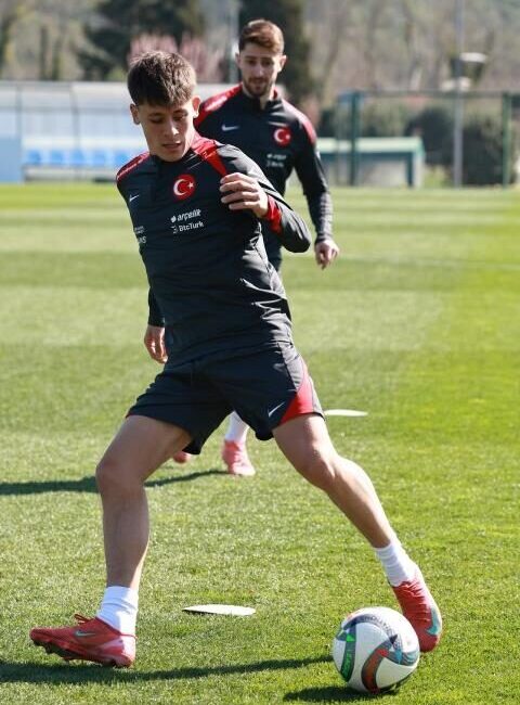 Beyza Betül CİHAN / İSTANBUL, – REAL Madrid ve Türk