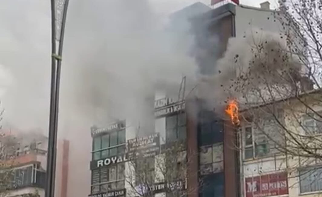 Fahrettin TOKER/ KIRŞEHİR, – KIRŞEHİR’de 4 katlı binanın zemin katında,