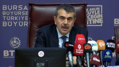 ‘MESLEKİ VE TEKNİK LİSELERDE STAJ MAAŞI VE SİGORTA YAPARAK RADİKAL