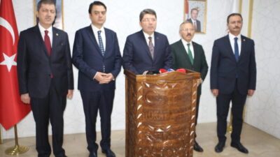 ‘YARGI SOKAK HAREKETLERİNDEN ETKİLENMEZ’ Tokat’ta bir dizi programa katılan Adalet