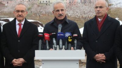 Recep BAĞDAT/MALATYA, – ULAŞTIRMA ve Altyapı Bakanı Abdulkadir Uraloğlu, İstanbul’daki