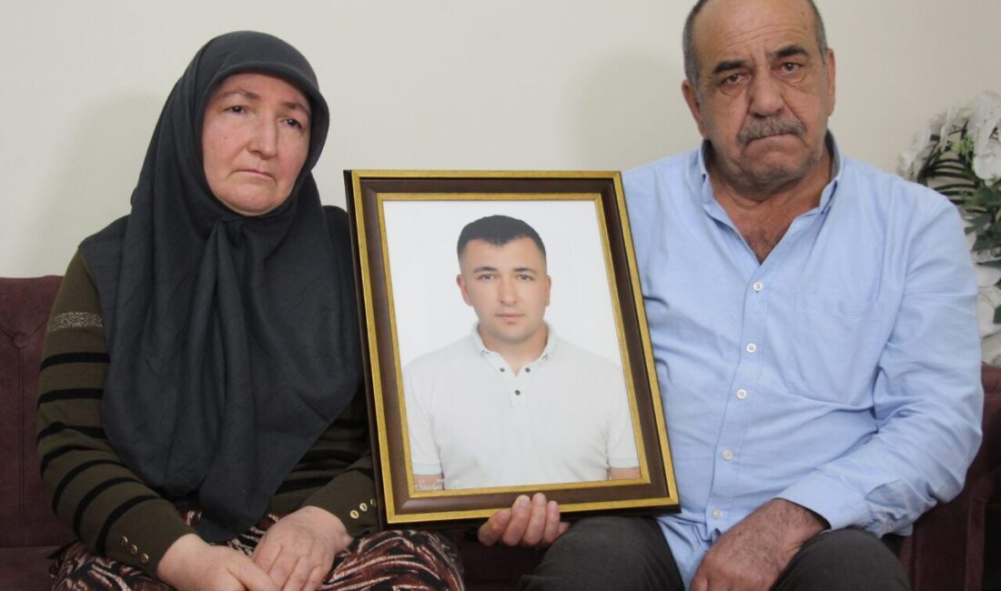 Nazım Özgün ERBULAN-Ardacan UZUN/AKYAZI (Sakarya), – BARSELONA açıklarında, çalıştığı gemide