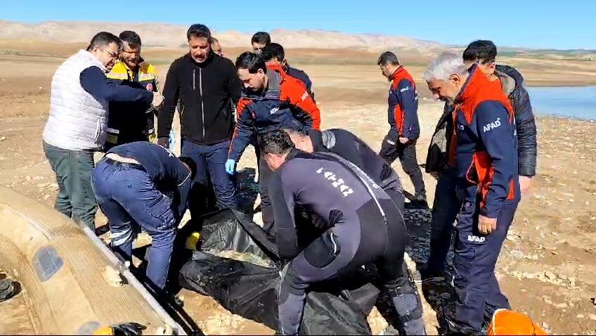 Bayram AYHAN/BATMAN, – BATMAN’da, Ilısu Baraj Gölü’nde batan bottaki Mehmet