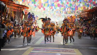 BOLİVYA, – BOLİVYA’da düzenlenen dini ve kültürel festival ‘Oruro Karnavalı’