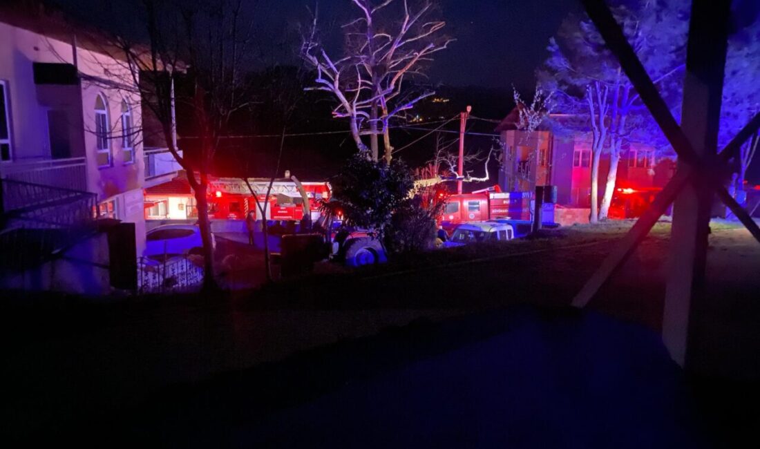 Yavuz YILMAZ/İNEGÖL(Bursa), – BURSA’nın İnegöl ilçesinde kullanılmayan kereste imalathanesinde çıkan