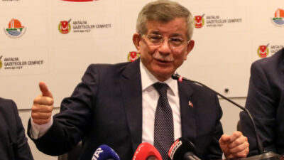 Semih ERSÖZLER/ANTALYA, – GELECEK Partisi Genel Başkanı Ahmet Davutoğlu, “Tutuklanan