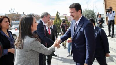 Samet ÖKSÜZ-Celal ATALAY/ANKARA, – DEM Parti Eş Genel Başkanı Tuncer