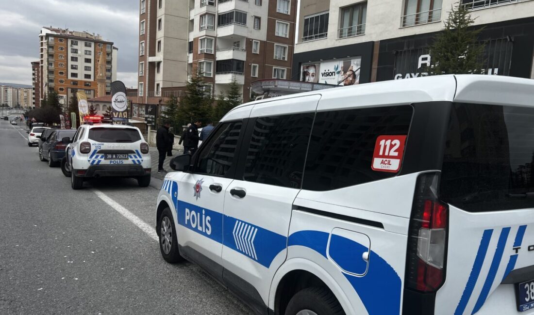 Furkan KAVUKLU/KAYSERİ, – KAYSERİ’de Ali D., eski sevgilisi Melike Y.’nin