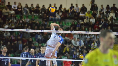 Fenerbahçe Medicana – Halkbank: 3-0 Mehmet Can PEÇE/RİZE, – SALON: