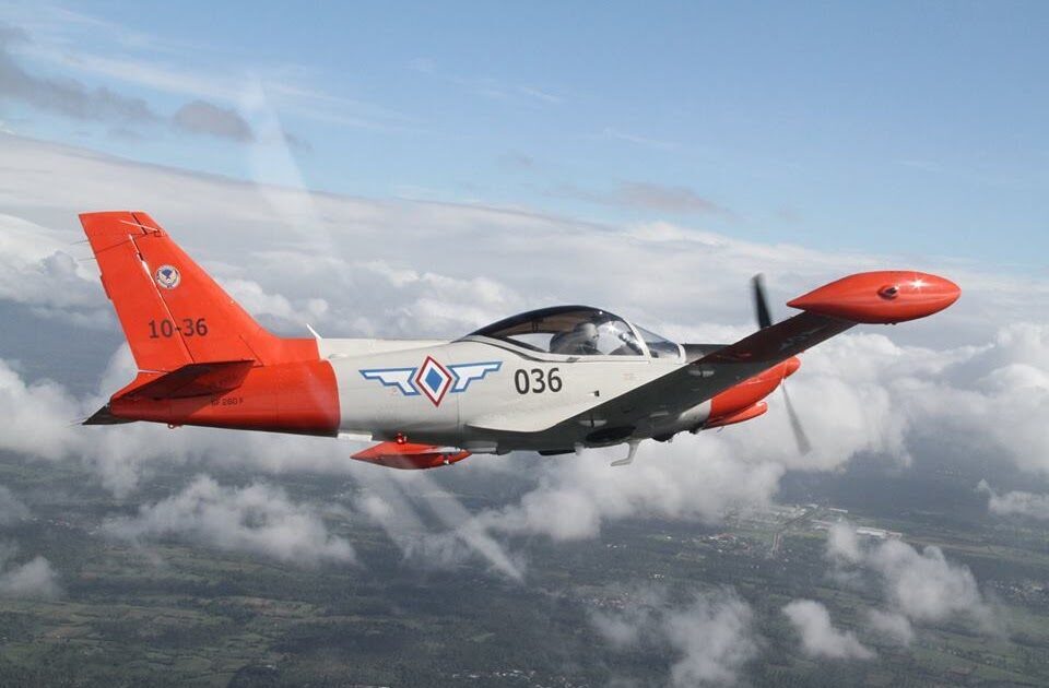 FİLİPİNLER, – FİLİPİNLER’in başkenti Manila’nın kuzeyindeki Pangasinan eyaletinde iki kişilik