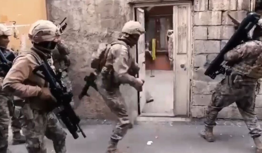 GAZİANTEP, – GAZİANTEP’te, polisin düzenlediği hırsızlık operasyonunda gözaltına alınan 20