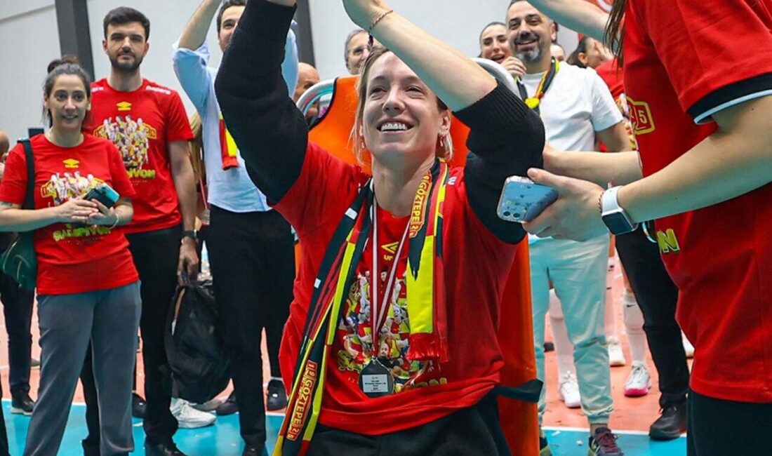 İZMİR, – SULTANLAR Ligi’ne 20 yıl sonra yükselen Papara Göztepe’de