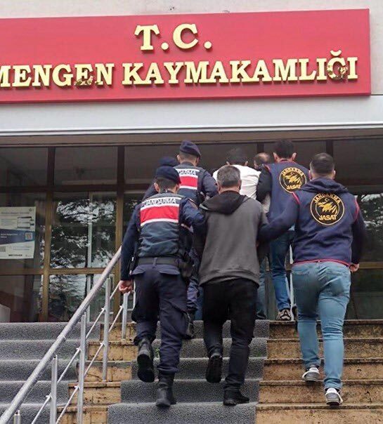 Oğuzhan EKE/MENGEN (Bolu), – BOLU’nun Mengen ilçesinde haberleşme kablolarını çalan