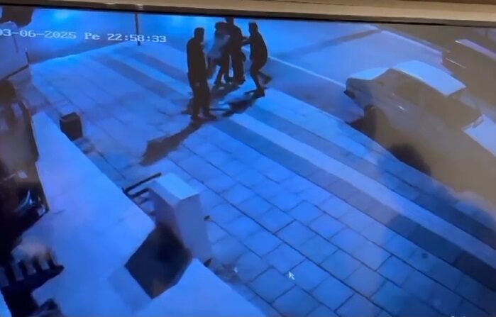 Mehmet DOĞANER/ERDEMLİ (Mersin)-MERSİN’de 2 grup arasında çıkan bıçaklı kavgada H.Ç.,