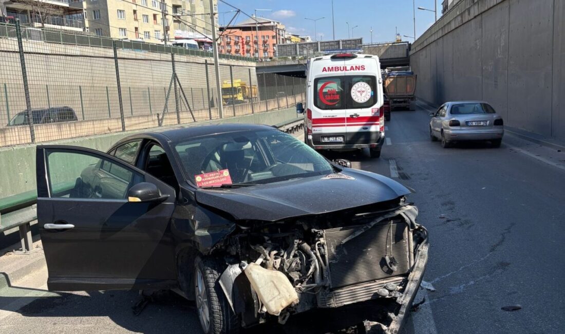 Yiğithan HÜYÜK/BURSA, – BURSA’da TIR’ın otomobile çarptığı kazada Kestel Müftüsü