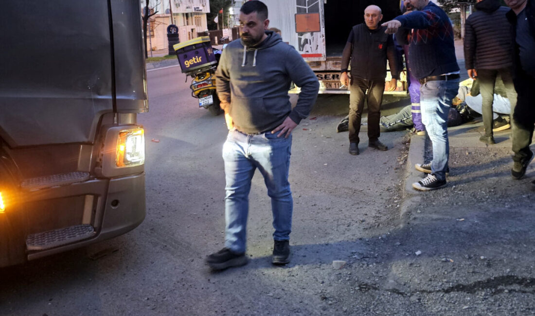 İhsan DÖRTKARDEŞ/İSTANBUL, -AVCILAR’da garaja girmek için manevra yapan TIR’ın çarptığı