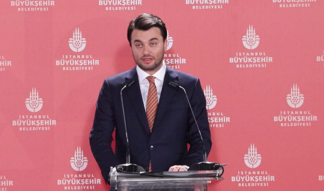 Mazlum DOĞAN/İSTANBUL, – CHP İstanbul milletvekili Turan Taşkın Özer, sosyal