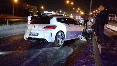 Uğur Samet AVCI/İSTANBUL, – SİLİVRİ, D-100 Karayolu’nda 4 otomobilin karıştığı