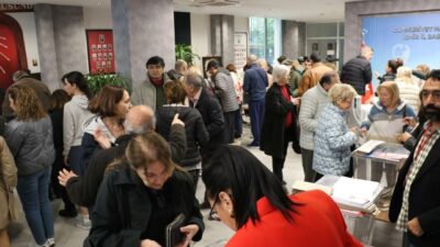 Yağmur ÖNGÜN/İZMİR, – İZMİR’de CHP’nin cumhurbaşkanı adayını belirleyeceği ön seçim