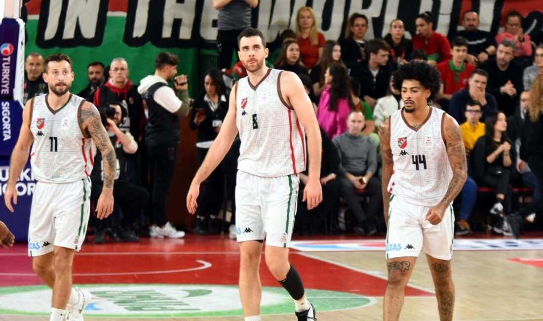 İZMİR, BASKETBOL Süper Ligi’nde 7 oyuncusu kulüpteki sponsor ve maaş