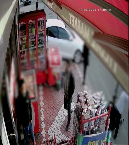 Bayram AYHAN/BATMAN, – BATMAN’da, iki esnaf arasında çıkan silahlı kavgayı