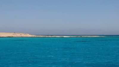 MISIR, – MISIR’ın Kızıldeniz kıyısında 44 turist taşıyan denizaltının batması