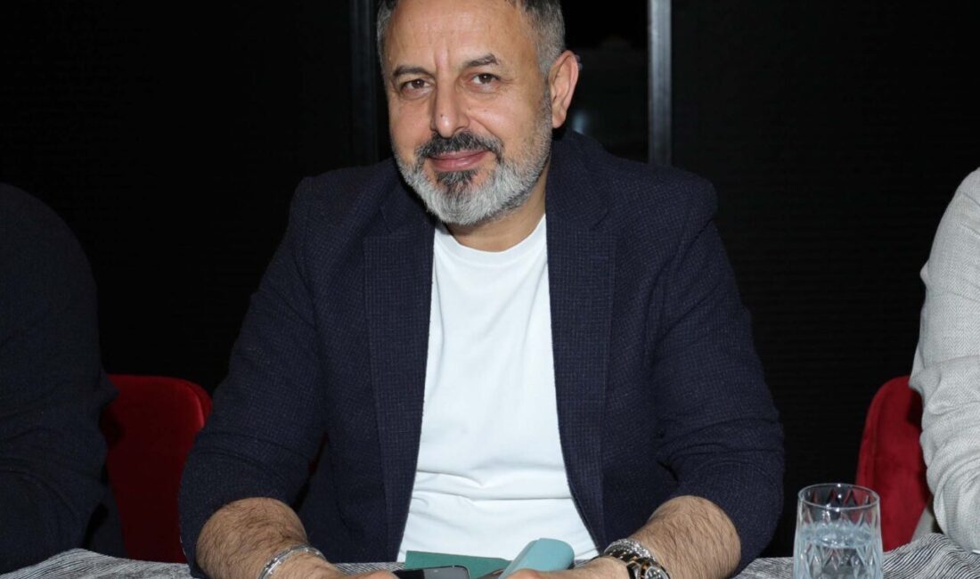 Salih BÜYÜKSAMANCI/KONYA, -KONYASPOR Başkanı Ömer Korkmaz, milli araya morali girdiklerini