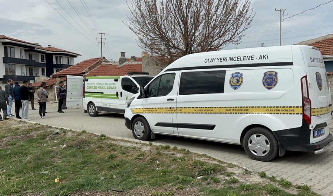 Batuhan KILIÇ/ESKİŞEHİR, – ESKİŞEHİR’de Yusuf Uzun (47) annesi tarafından evde