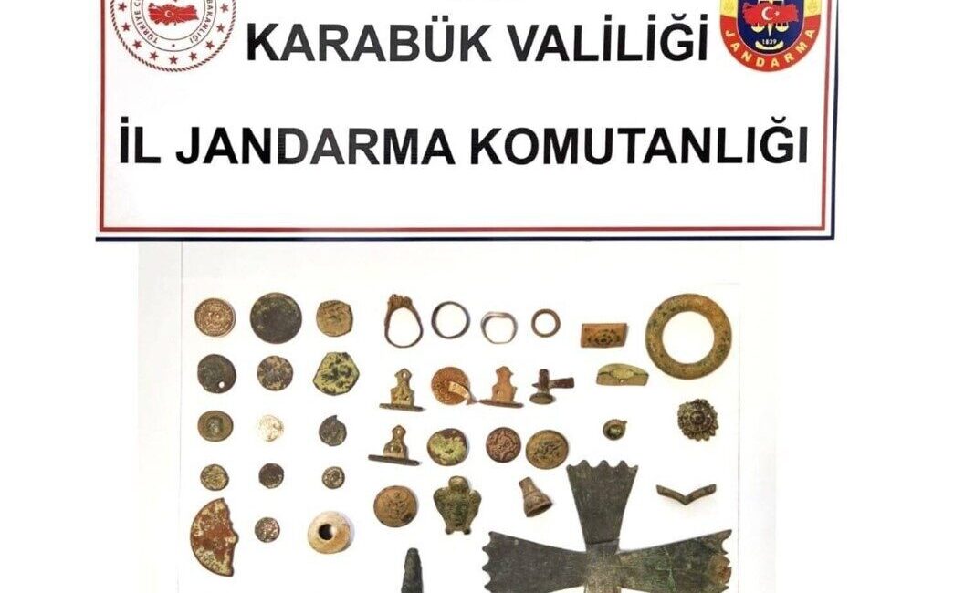 Murat ÖZELCİ/SAFRANBOLU (Karabük), – KARABÜK’te jandarma ekipleri tarafından kontrol noktasında