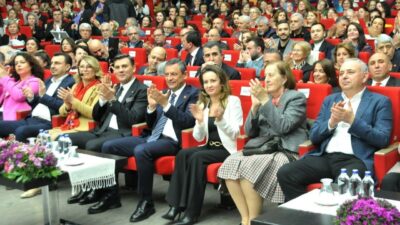 ‘CHP KADIN DÜŞMANIDIR’ SÖZLERİNE YANIT CHP Genel Başkanı Özgür Özel,